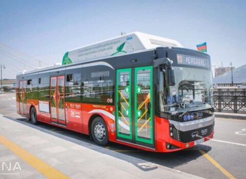 Bakıda avtobuslarda gediş haqqı 1 manat olacaq?