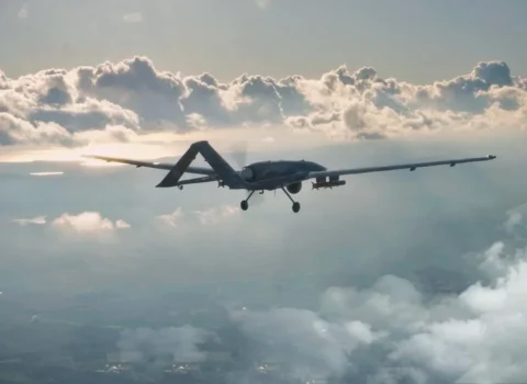 BƏƏ və Səudiyyə Ərəbistanı dronların alınmasından istehsalına keçir