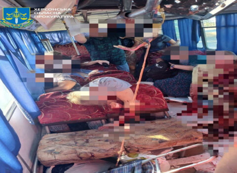 Mikroavtobusa hücum edildi – 2 nəfər öldü, 16 nəfər yaralandı + FOTO