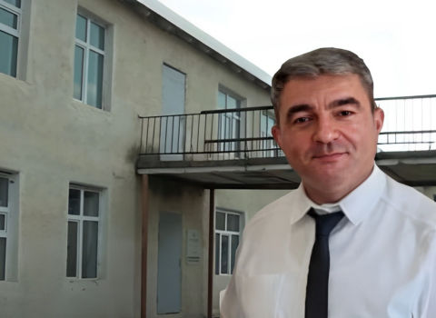 Səsyazısı yayılan məktəb direktoru vəzifəsindən AZAD EDİLDİ