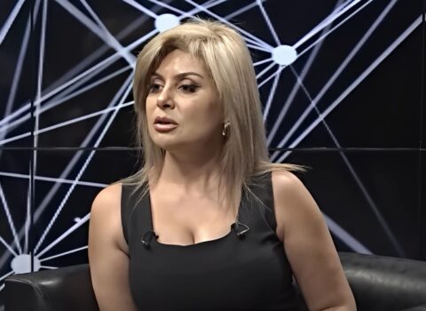 Rövşanə Ağasəfqızı: “Qadın tənha olanda diqqət cəlb etmək üçün hər yola əl atır”