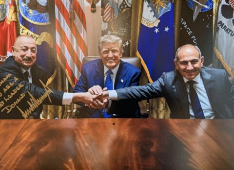 Prezident İlham Əliyev onu böyük lider adlandıran Donald Trampa təşəkkür edib