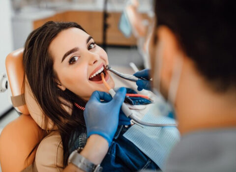 İnsan ifrazatından diş implantı hazırlandı