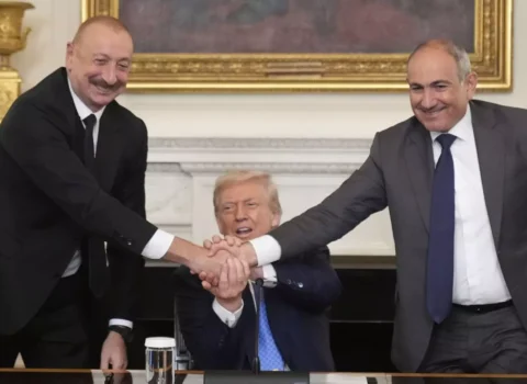 İlham Əliyev paraflanmış sazişin necə hazırlandığını açıqladı