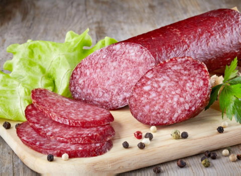 Gündə cəmi bir kolbasa 11 xəstəlik riski yaradır – Həkimdən ciddi xəbərdarlıq