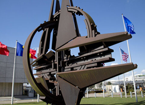 NATO Ukraynaya hərbi yardımı artıracaq
