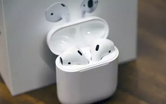 “AirPod”a canlı tərcümə gəlir