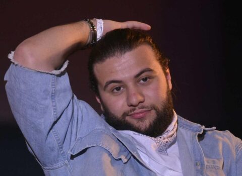 Azərbaycanlı müğənninin erməni aktyorla səmimi videosu müzakirə yaratdı