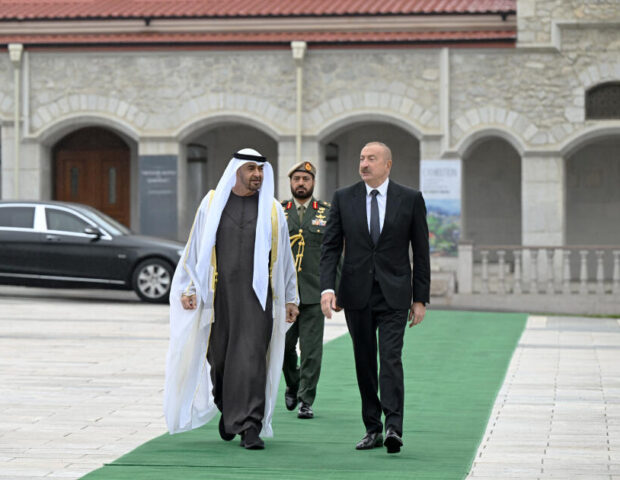 Birləşmiş Ərəb Əmirliklərinin Prezidentinin Azərbaycana rəsmi səfəri başa çatıb