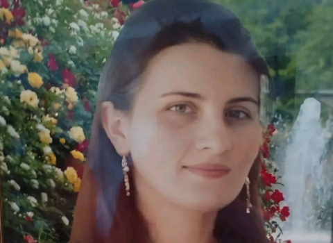 Gəlinini 24 bıçaq zərbəsi ilə öldürən şəxsə hökm oxundu