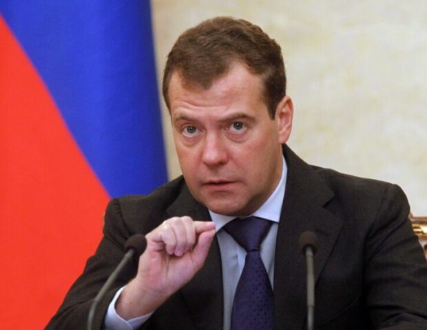 Medvedevdən İranla bağlı sensasion açıqlamalar