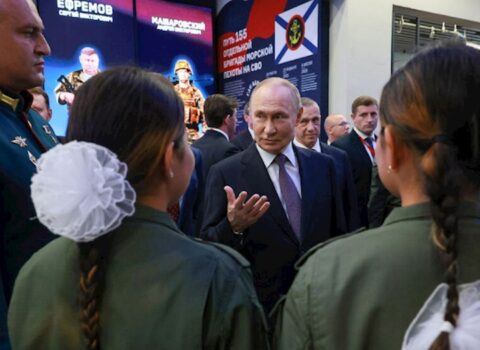 “Sizi külək aparacaq” – Putin