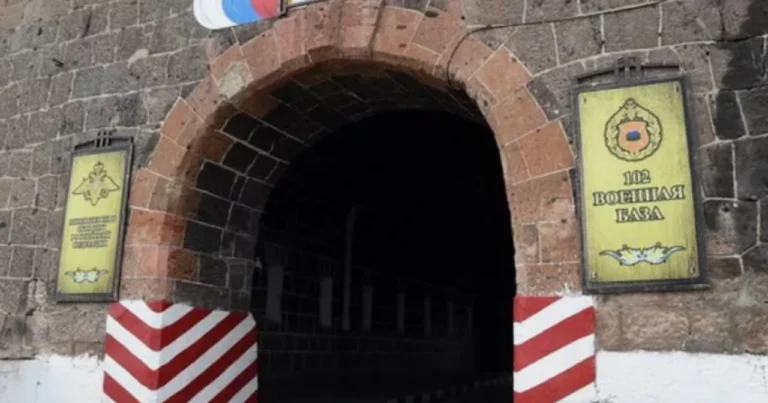Ermənistandakı hərbi bazanın çıxarılması gündəmdə deyil – Rusiya