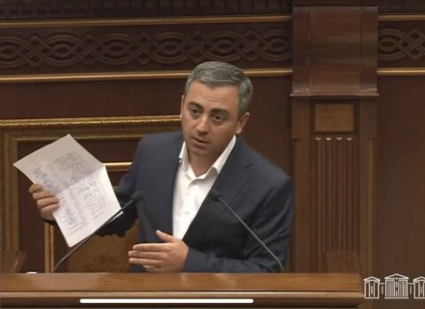 Paşinyan hakimiyyətdən gedə bilər: “Ermənistan” fraksiyası impiçmentlə bağlı HƏRƏKƏTƏ KEÇDİ 