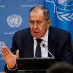 Lavrovdan jurnalistə sərt reaksiya: “Niyə bu dildə danışmalıyam?!”