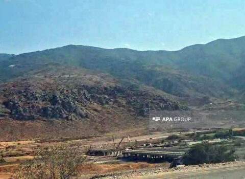 Ağbənddə İranla Azərbaycan arasında körpünün tikintisi davam edir