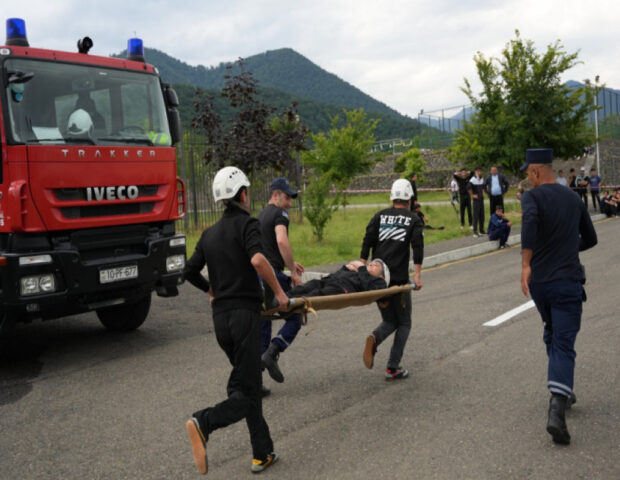 Dağda köməksiz vəziyyətdə qalan 3 nəfər xilas oldu