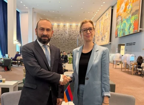 Mirzoyan Lixtenşteynin baş nazirinin müavini ilə Bakı-İrəvan sazişlərini müzakirə edib