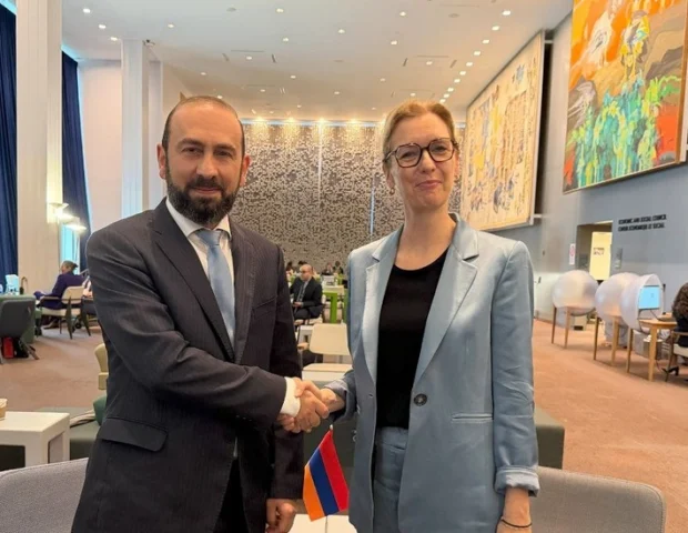 Mirzoyan Lixtenşteynin baş nazirinin müavini ilə Bakı-İrəvan sazişlərini müzakirə edib