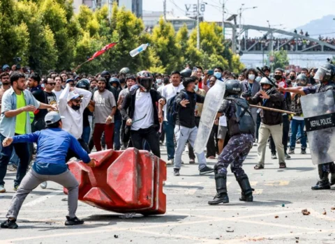 Nepalda müvəqqəti hökumətin başçısı məlum oldu — FOTO