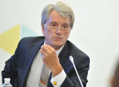 Keçmiş prezident Ukraynanı Moskvaya hücuma çağırıb