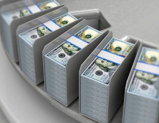 Dollar 100 dəfədən çox ucuzlaşıb