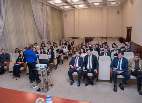 ADSEA-da “Keyfiyyəti idarəetmə: Müştəri məmnuniyyəti” üzrə təlim keçirildi – FOTOLAR