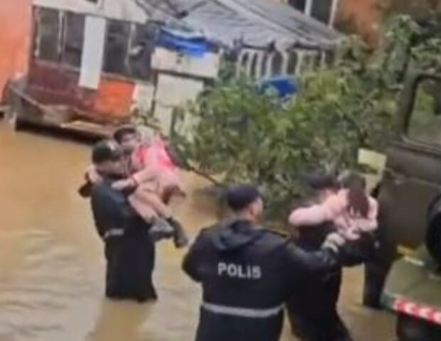 Astarada güclü yağış yağdı – VİDEO