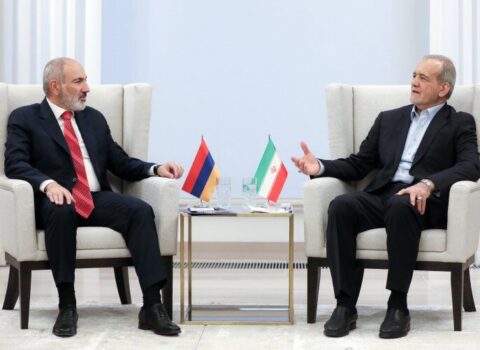 Pezeşkianla Paşinyanın söhbəti sərt keçib – “İran lideri deyib ki…”