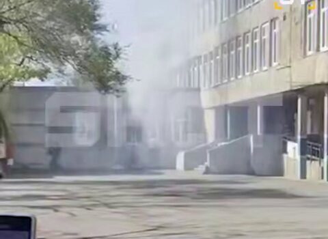 Məktəbdə telefon partladı – ŞOK VİDEO