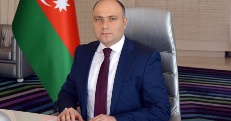 Üç il öncə “yoxa çıxan” nazir Şuşada peyda oldu – FOTO