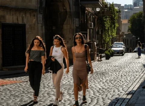 27 ölkə qərar verdi: qadınlara yeni qadağa – Azərbaycanda da olacaq?