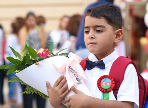130 mindən çox uşaq 1-ci sinifdə təhsil alacaq