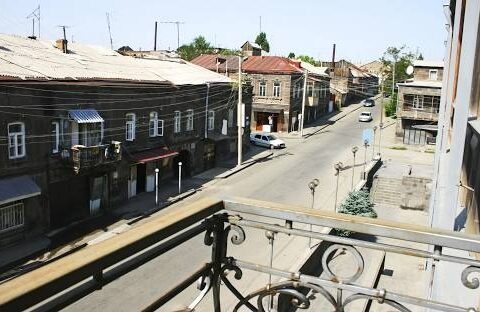 Paşinyandan Gümrü merinə ağır zərbə….