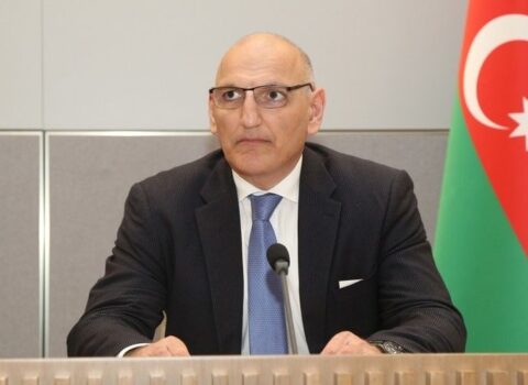 Elçin Əmirbəyov: Sülh sazişinin imzalanması üçün Ermənistan konkret addımlar atmalıdır