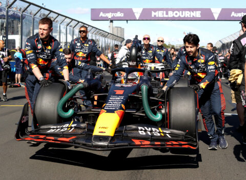 “Formula 1“də himni onlar oxuyacaqlar