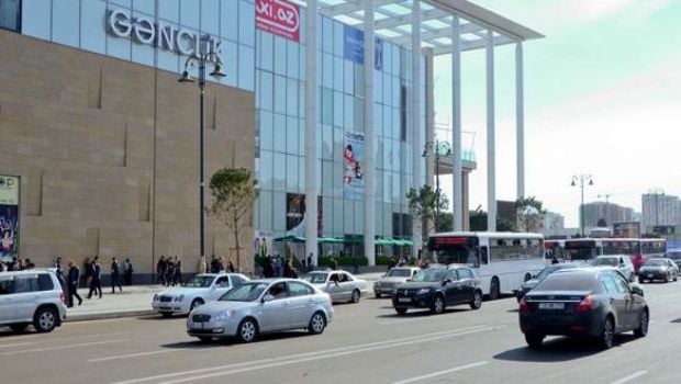 “Gənclik Moll”da həyəcanlı anlar yaşanıb