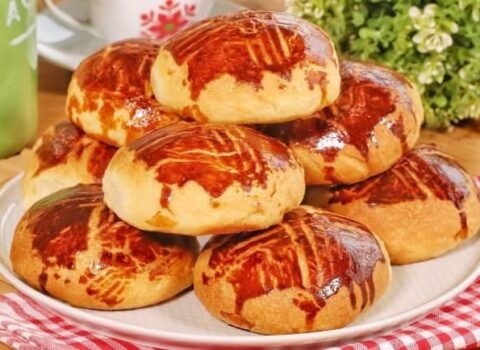 Səhərlər bulka yeyənlərə xəbərdarlıq: zərərləri saymaqla bitmir