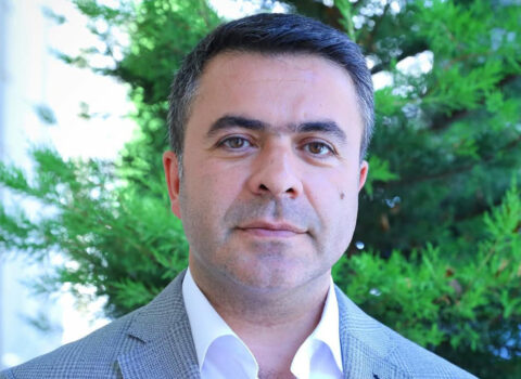 Qəfil yerə yıxılıb, yarım saata yaxın ürək masajı ediblər…