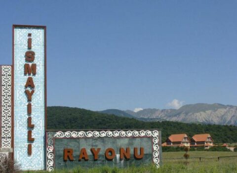 İsmayıllıda qan töküldü: toy günü bəyi və 3 nəfəri bıçaqladılar – FOTO