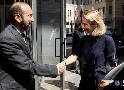 Mirzoyan Kallasla görüşdü