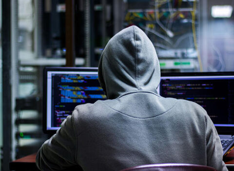 Kiberdələduzların yeni fırıldağı – ehtiyatlı olun – VİDEO