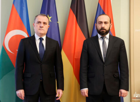 Ceyhun Bayramov Mirzoyanla razılığa gəldi