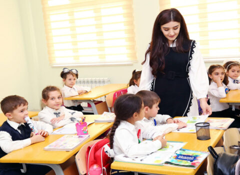 Müəllimlər üçün vahid məktəbli forması… – Nazir