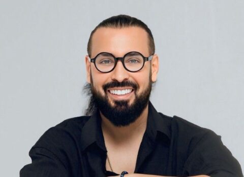 Tıxaca görə evini satdı