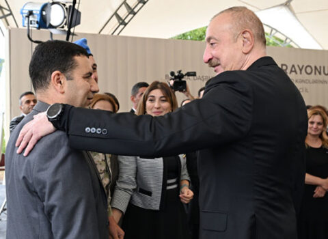 Prezidentin Xocalı sakinləri ilə görüşündən — VİDEO