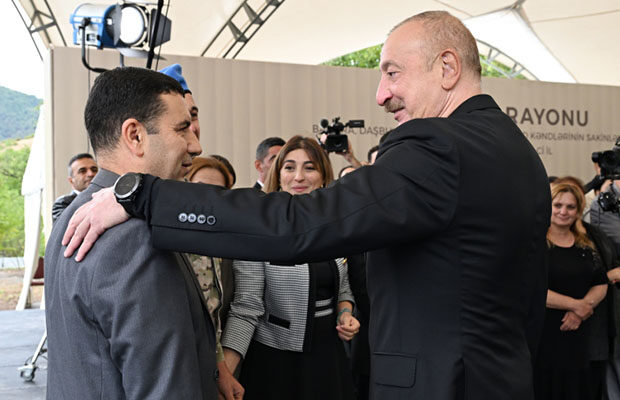 Prezidentin Xocalı sakinləri ilə görüşündən — VİDEO