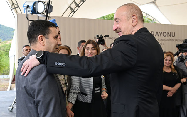 Prezidentin Xocalı sakinləri ilə görüşündən — VİDEO
