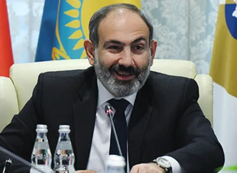 Paşinyan sevinir: 200 milyonluq jest