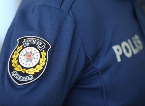 Türkiyədə 9 polis zəhərləndi